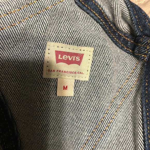 Levi’s Dark Wash Overalls Size M Excellent Used Condition - Picture 8 of 9